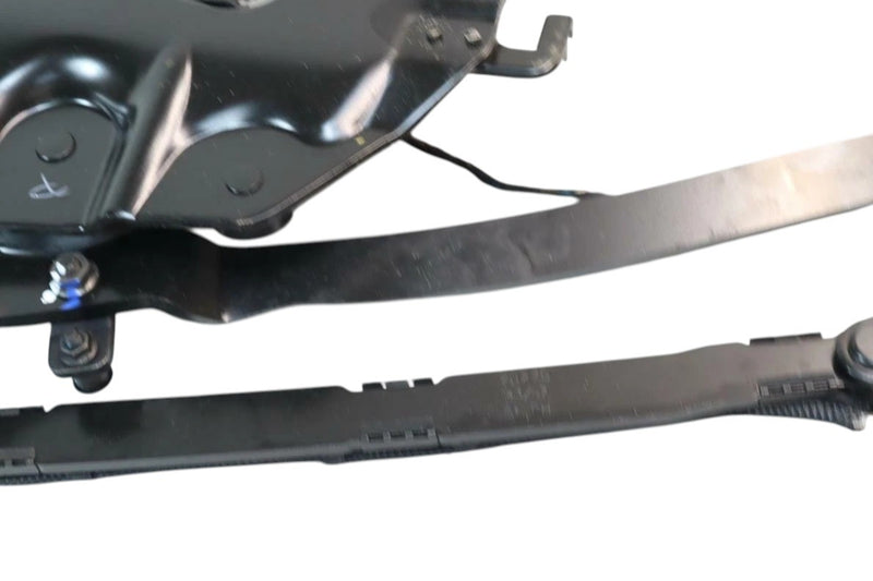 Load image into Gallery viewer, 2008 Volkswagen EOS Convertible Hard Top Rear Left Side Trunk Hinge Set
