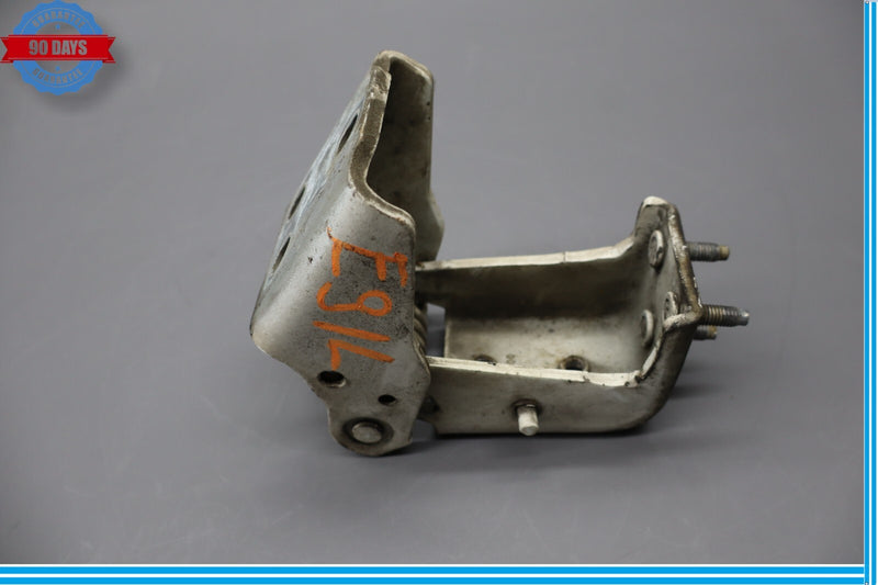 Load image into Gallery viewer, 03-09 Hummer H2 Front Left Driver Side Hood Bonnet Hinge Oem
