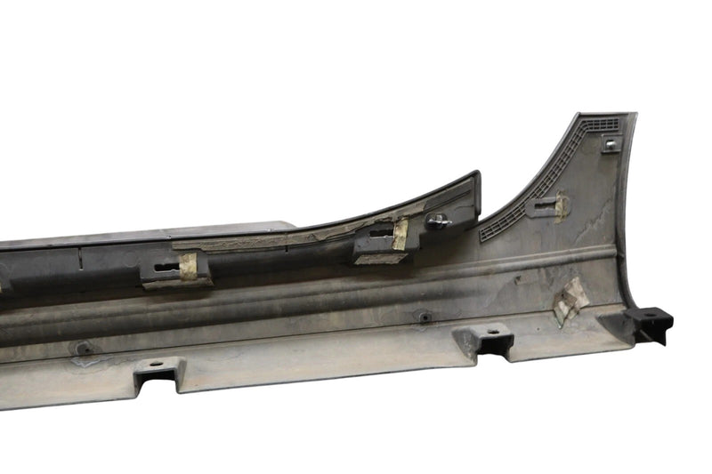 Load image into Gallery viewer, 14-20 Maserati Ghibli M157 Right Side Skirt Rocker Panel Molding 06700288400 OEM
