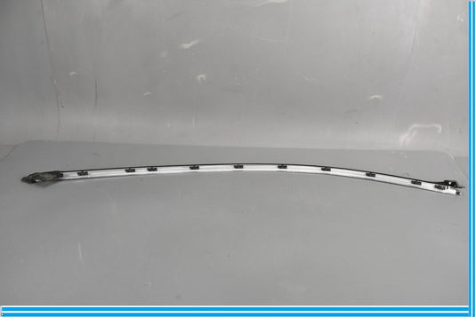 18-20 Jaguar E-Pace Front Right Door Upper Window Trim Strip Oem