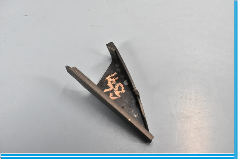 Load image into Gallery viewer, 12-18 BMW 650i 640i F12 Front Left Door Corner Cover Trim 7217489 Oem
