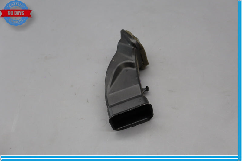 Load image into Gallery viewer, 08-17 Mercedes C250 C350 W207 Right Passenger Side Air Intake Hose Tube Oem
