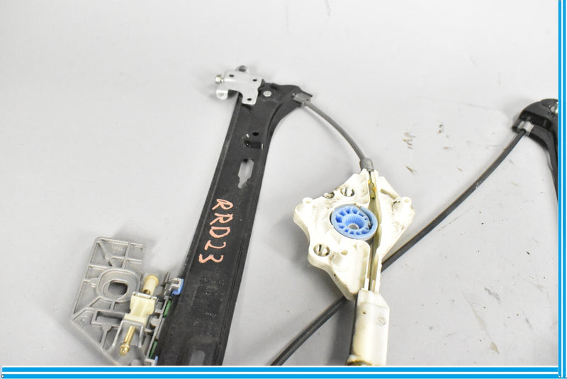 Load image into Gallery viewer, 06-11 Mercedes CLS550 CLS55 AMG W219 Rear Right Door Window Regulator Oem
