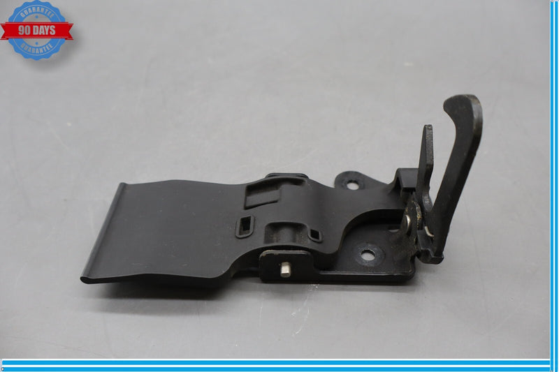 Load image into Gallery viewer, 11-18 Audi A8 Quattro S8 Engine Lid Bonnet Hood Catch Hook Lock Latch Unit Oem
