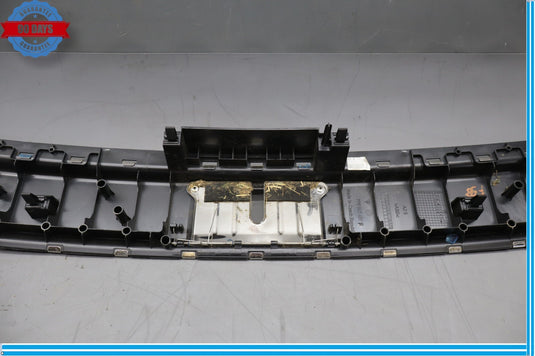11-17 Volkswagen Touareg Trunk Scuff Plate Sill Trim Panel 7P0863459 Oem