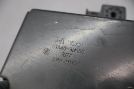 09-12 Hyundai Genesis Equus Fusebox Fuse Box Relay Module Unit 919403M170 Oem