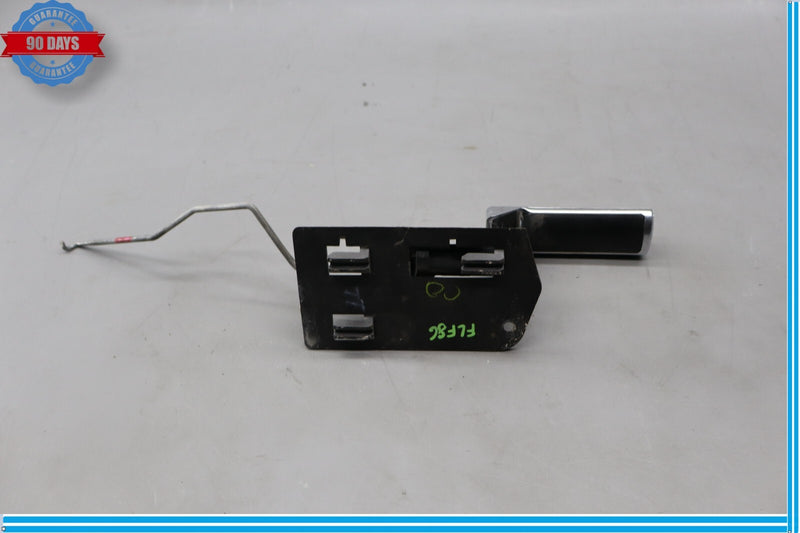 Load image into Gallery viewer, 03-09 Hummer H2 Front Left Driver Side Interior Door Handle 15186042 Oem
