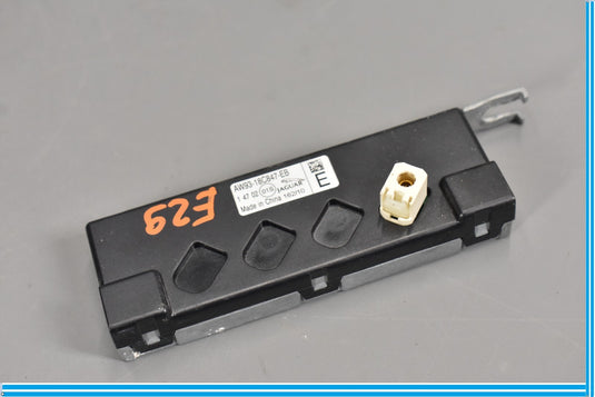 11-19 Jaguar XJ X351 Rear Left Driver Side Antenna Amplifier Receiver Oem