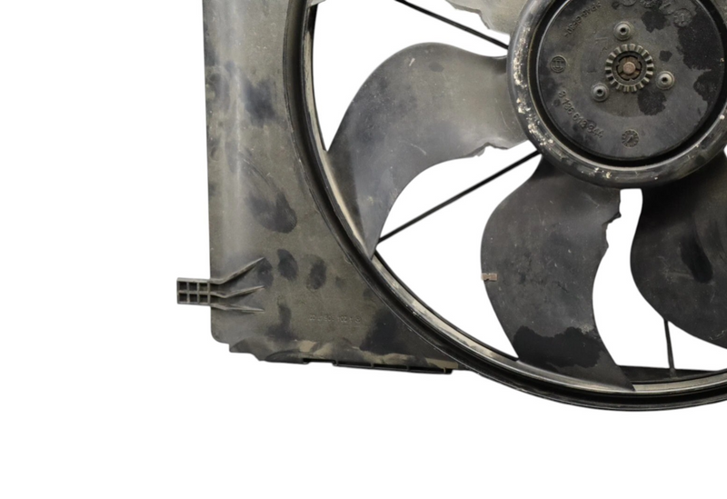 Load image into Gallery viewer, 06-16 Mercedes E350 C300 C350 Engine Radiator Cooling Fan Motor Assembly Oem
