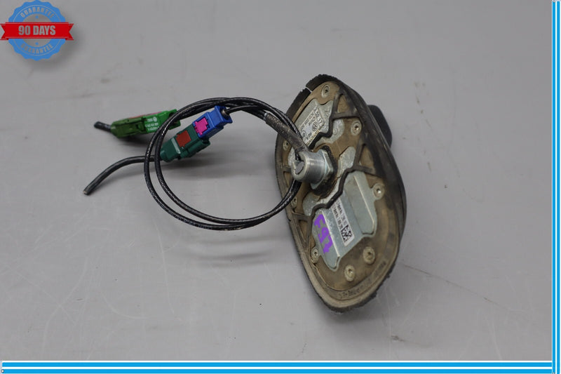 Load image into Gallery viewer, 07-19 Volkswagen VW Touareg Rear Upper Roof Mounted Radio Shark Fin Antenna Oem
