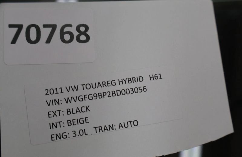 Load image into Gallery viewer, 11-17 Volkswagen Touareg Front Right Passenger Side Door Window Auto Glass Oem

