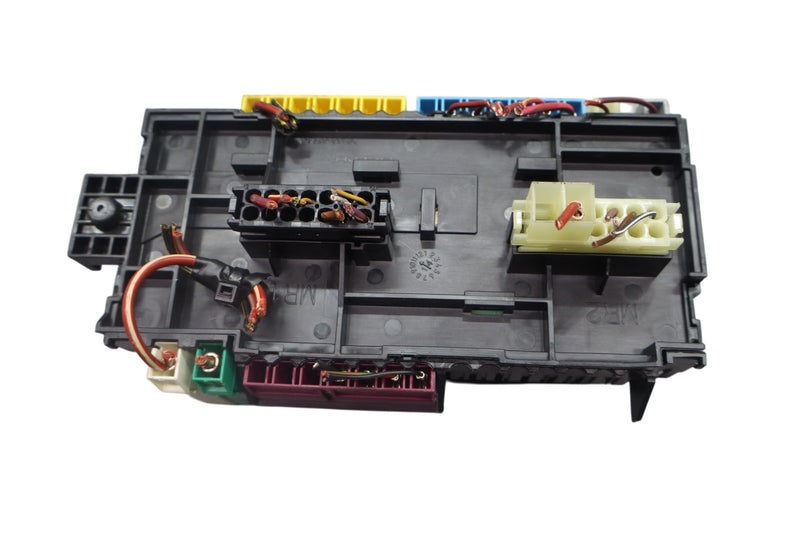 Load image into Gallery viewer, 14-19 Mercedes W117 CLA250 SAM Fuse Relay Junction Box A2465050530 Oem
