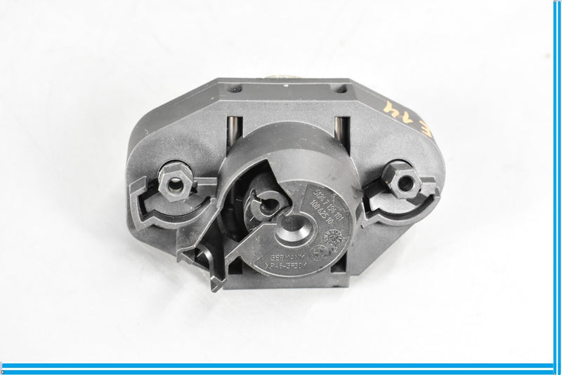 Load image into Gallery viewer, 09-15 BMW 750i 750Li Trunk Deck Lid Lock Cylinder W/O Key Oem
