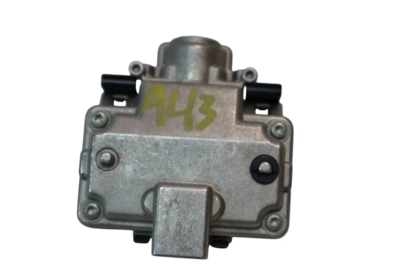 Load image into Gallery viewer, 07-11 Mercedes  S500 S600 CL500 Windshield Night Vision Camera A2218203210 OEM
