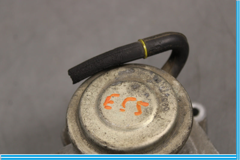 Load image into Gallery viewer, 05-15 Mercedes CL550 E550 CLK350 W209 W212 W216 Engine Motor Air EGR Valve Oem
