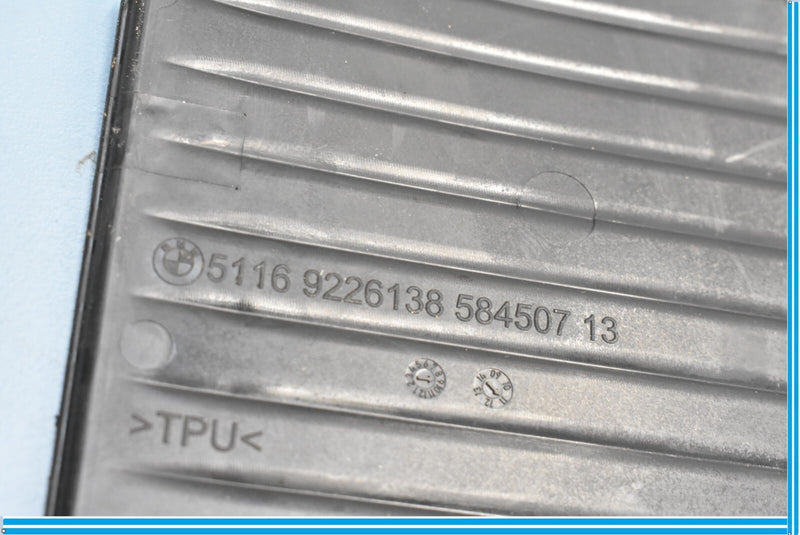 Load image into Gallery viewer, 12-18 BMW 650i 640i F12 Center Console Insert Mat 51169217619 Oem
