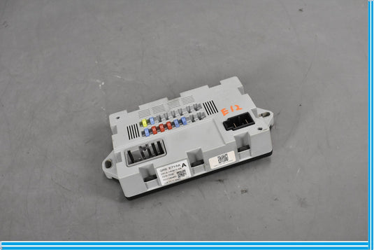 2013 Jaguar XJ Trunk Relay Junction Fuse Box Oem