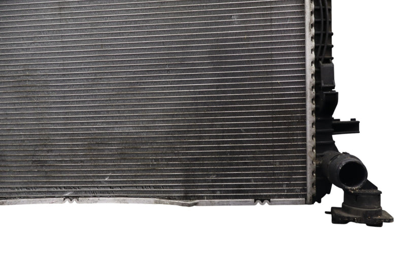 Load image into Gallery viewer, 09-16 Audi A7 A6 Quattro Engine Motor Cooling Coolant Radiator 8K0121251H Oem
