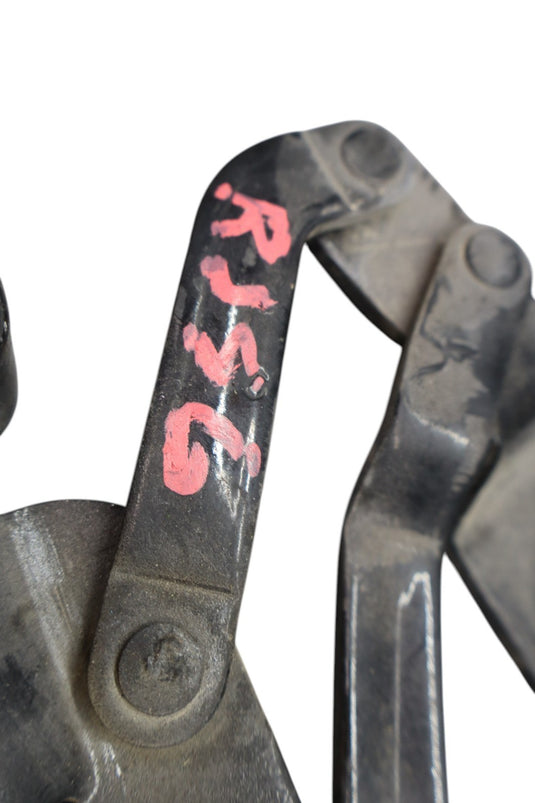 03-13 Maserati Quattroporte M139 Front Right Passenger Side Hood Hinge Oem