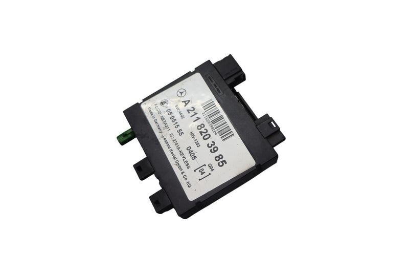 Load image into Gallery viewer, 03-11 Mercedes W219 CLS500 E350 Keyless Go Entry Control Module 2118203985 Oem
