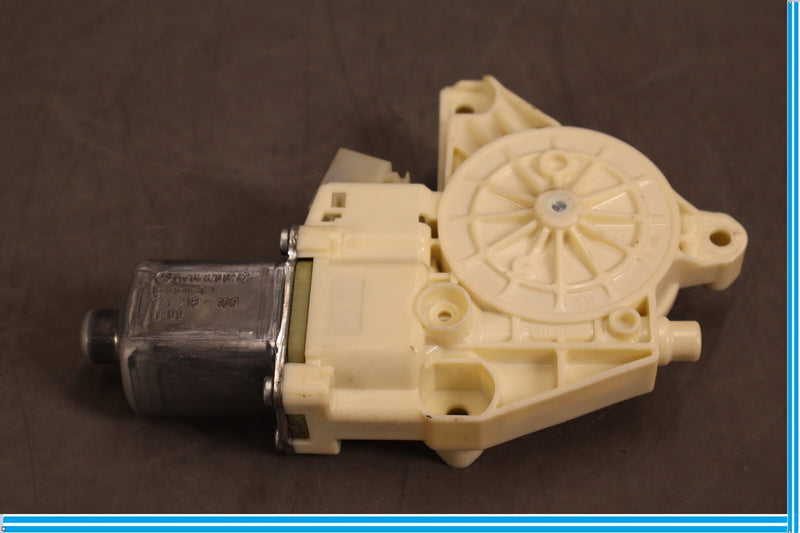 Load image into Gallery viewer, 10-13 Mercedes E350 E500 E550 Front Right Door Window Regulator Motor Oem
