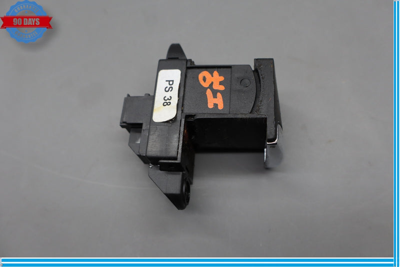 Load image into Gallery viewer, 14-21 Maserati Quattroporte Electric Parking Brake Control Switch Assembly Oem
