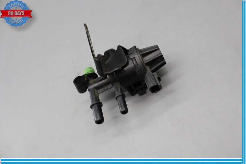 Load image into Gallery viewer, 02-05 Ford Thunderbird EGR Purge Valve 3U5A2G641 Black Oem
