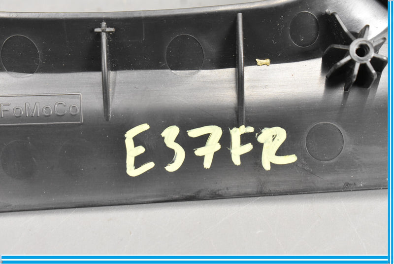 Load image into Gallery viewer, 10-15 Jaguar XF XFR Front Right Passenger Side Seat Switch Bezel Trim Cover Oem
