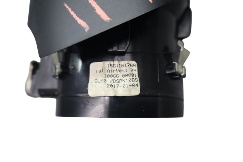 Load image into Gallery viewer, 17-20 ALFA Romeo Giulia 952 Front Left Or Right Dash A/C AC Air Vent Grill Oem

