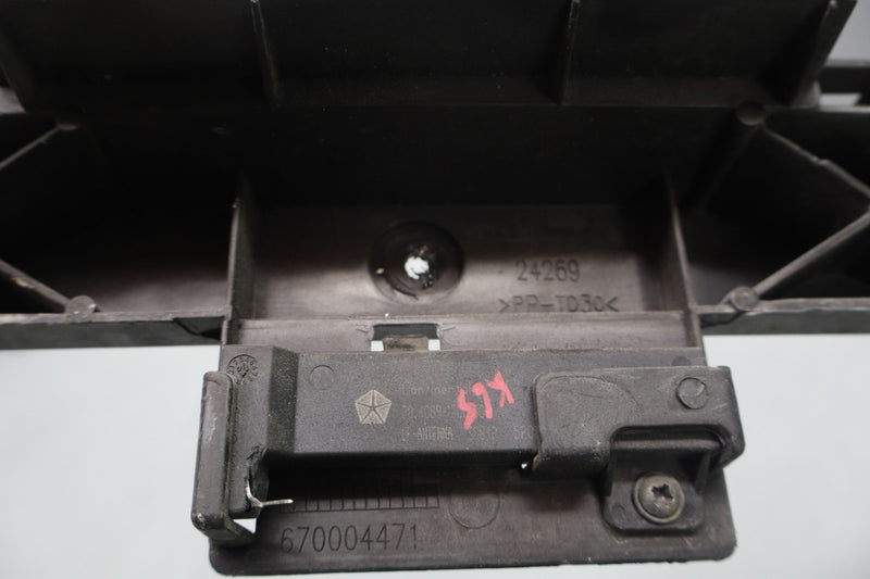 Load image into Gallery viewer, 14-20 Maserati Ghibli M157 Rear Bumper Center Upper Mount Support Bracket Oem
