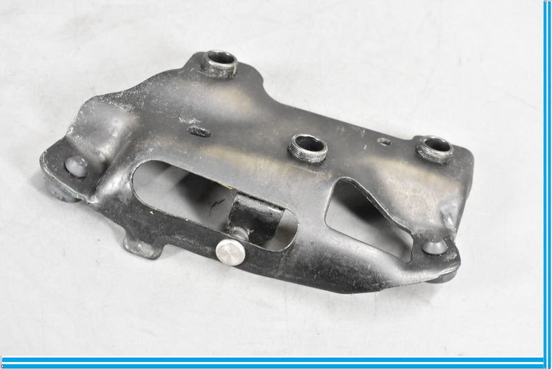 Load image into Gallery viewer, 06-13 Volvo C70 Convertible Left Side Roof Hinge Bracket Oem
