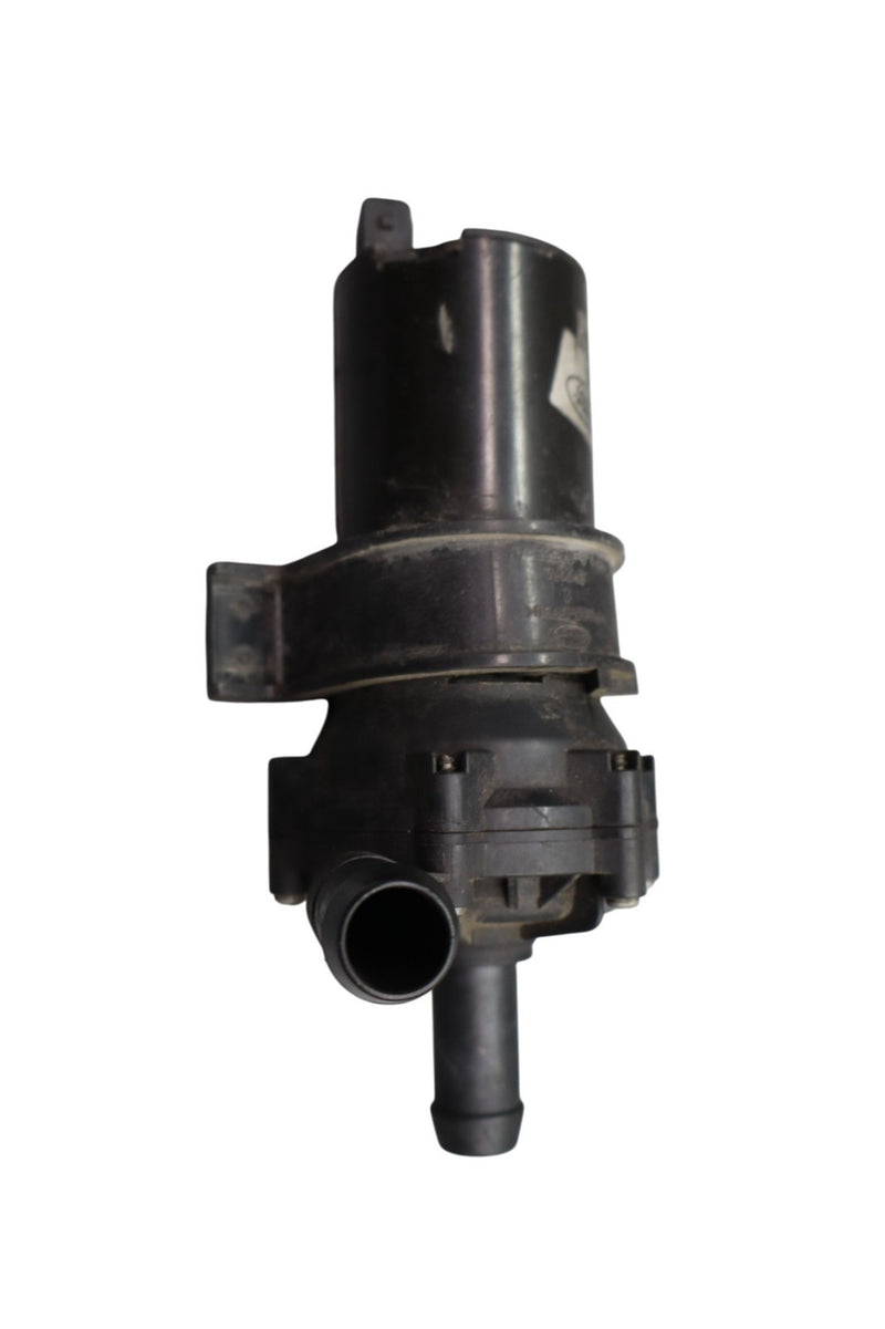 Load image into Gallery viewer, 13-17 Land Rover Range Rover L405 Auxiliary Secondary Water Coolant Pump Oem
