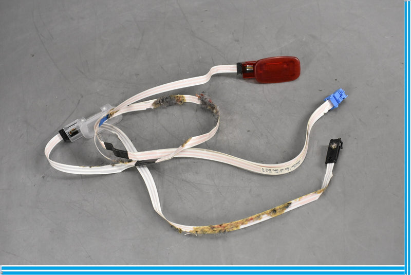 Load image into Gallery viewer, 06-11 Mercedes CLS550 W219 Rear Right Passenger Door Wire Harness Oem
