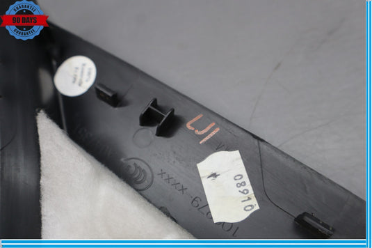 11-18 Porsche Cayenne 958 Rear Left Side D-Pillar Upper Quarter 7P5867245N Oem