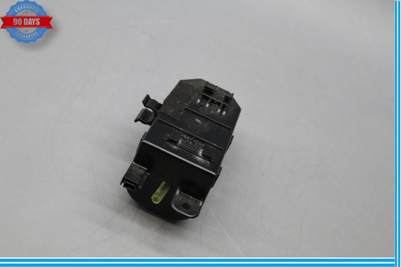 Load image into Gallery viewer, 10-13 Jaguar X351 XJ XJL Front Right Passenger Seat Lumbar Adjust Pump Oem
