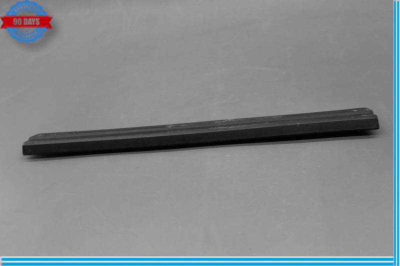 Load image into Gallery viewer, 10-18 Mercedes CLS400 E350 Front Right Door Sill Scuff Plate Trim Cover Oem
