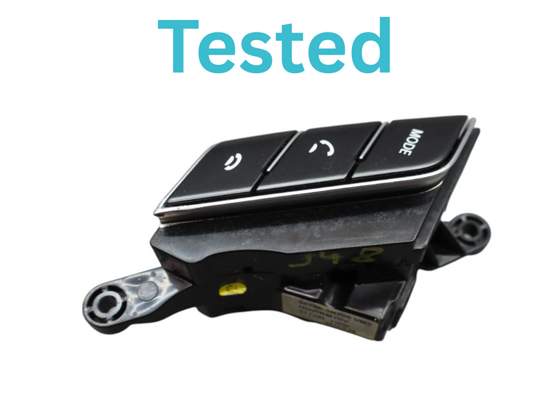 Load image into Gallery viewer, 11-13 Hyundai Equus SIG Steering Wheel Cruise Audio Radio Control Switch Oem
