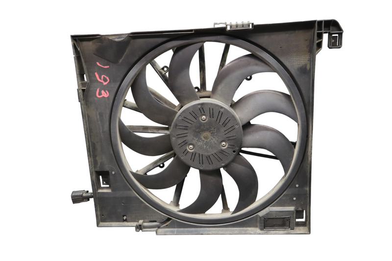 Load image into Gallery viewer, 10-19 Jaguar X351 XJ XKR Engine Motor Cooling Radiator Fan Assembly Oem
