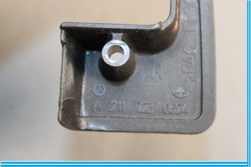 Load image into Gallery viewer, 03-11 Mercedes W219 CLS550 E350 Rear Right Passenger Door Lock Latch Trim Oem
