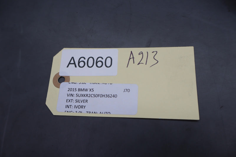 Load image into Gallery viewer, 14-18 BMW X5 Rear Power Distribution Fuse Relay Box Module 9316569 Oem
