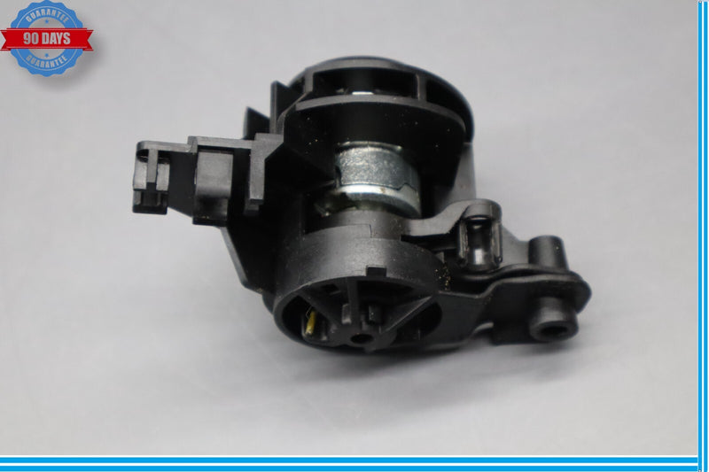 Load image into Gallery viewer, 07-15 Jaguar XK XKR Rear Trunk Boot Lock Latch Cover Housing C2P8900 Oem
