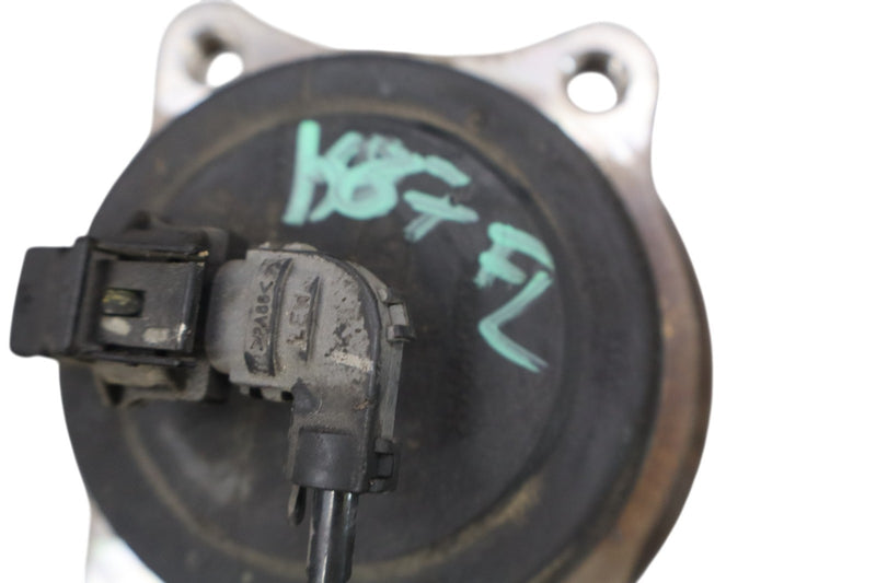 Load image into Gallery viewer, 15-17 Hyundai Genesis G80 Front Left Side Wheel Hub Bearing Assembly Oem
