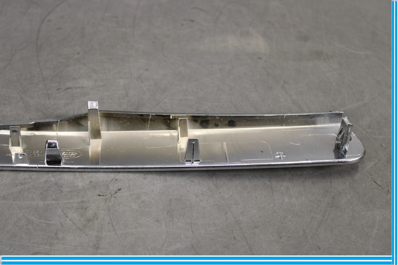 Load image into Gallery viewer, 10-13 Land Rover Range Rover Front Right Passenger Door Chrome Trim Cover Oem
