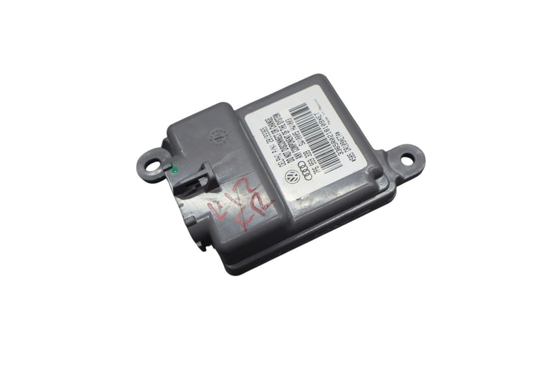 Load image into Gallery viewer, 11-17 Volkswagen Touareg VW Front Right Seat Occupant Detection Module Oem
