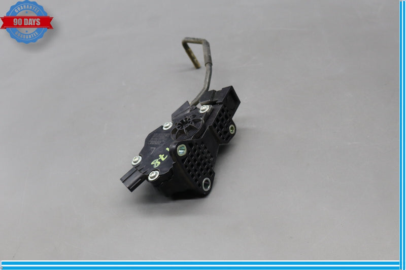 Load image into Gallery viewer, 07-12 Lexus XF40 LS460 Gas Acceleration Pedal Accelerator Sensor 7811050010 Oem
