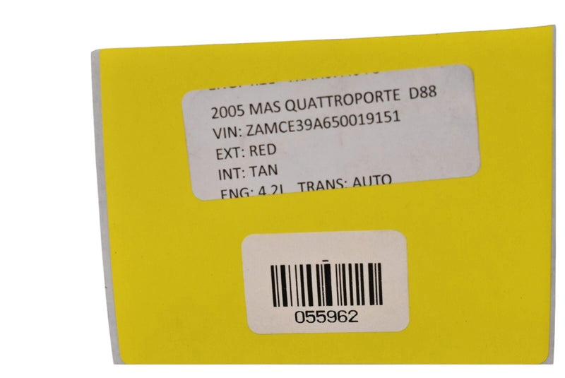 Load image into Gallery viewer, 04-08 Maserati Quattroporte Rear Right Passenger Spindle Knuckle Hub Oem
