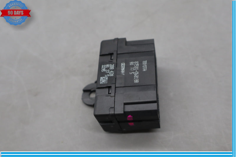 Load image into Gallery viewer, 02-10 Lexus SC430 Front Left Driver Side Seat Heater Control Module Oem
