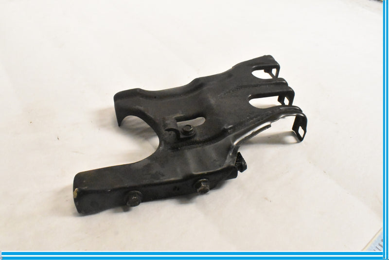 Load image into Gallery viewer, 03-09 Mercedes W209 CLK500 CLK320 CLK550 Left Side Headlight Support Bracket
