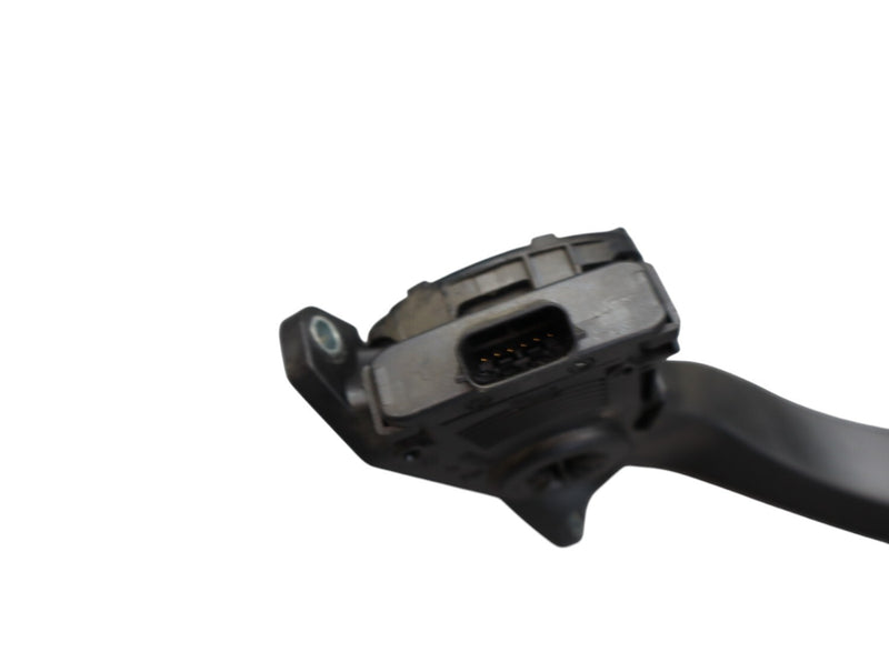 Load image into Gallery viewer, 14-17 Maserati Ghibli Gas Accelerator Throttle Pedal With Sensor 4861714AE Oem

