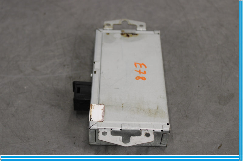 Load image into Gallery viewer, 10-13 Land Rover Range Rover Sport USB I-Pod Interface Module Unit Oem
